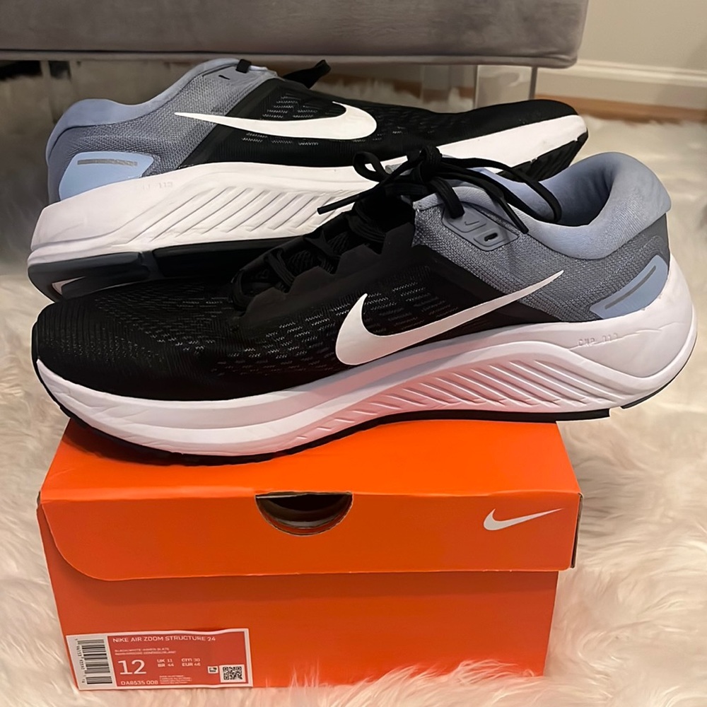 Men’s Nike Air Zoom Structure - Size 12, Great Condition! Original Box Included